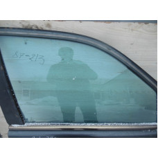 Стекло двери передней правой к  Mercedes  E W210,  2001