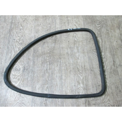  Уплотнитель к  Daewoo  Lanos,  1999