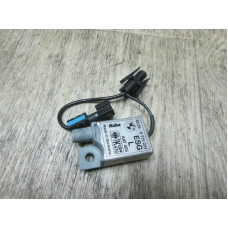  Усилитель антенны к  BMW  7 E38,  1999