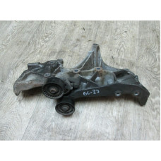  Кронштейн генератора к  Renault  Scenic,  1999