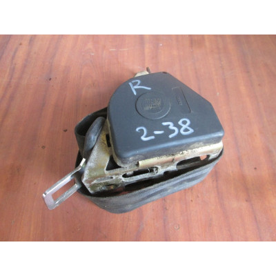  Ремень безопасности задний правый к  Audi  100,  1985