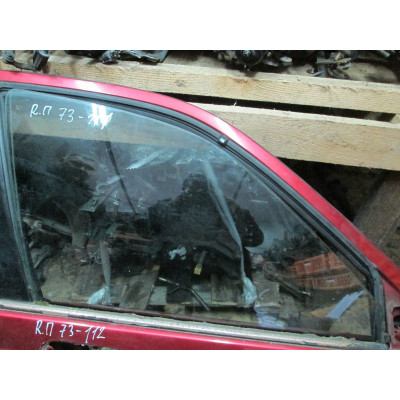 Стекло двери передней правой к  Rover  416,  1998