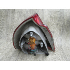  Фонарь задний правый к  Mitsubishi  Carisma,  2000