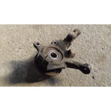  Кулак поворотный правый к  Renault  Megane,  1998