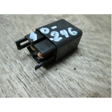  Реле (прочие) к  Mitsubishi  Space Wagon,  1996