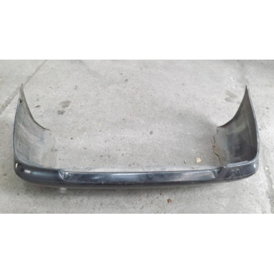  Бампер задний к  Nissan  Primera,  1997