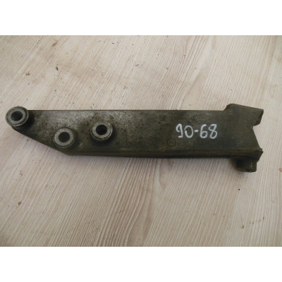  Кронштейн двигателя к  Opel  Vectra,  1998