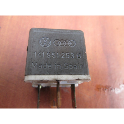  Реле (прочие) к  Ford  Galaxy,  1998