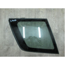  Стекло кузовное боковое левое к  Mitsubishi  Space Wagon,  1996