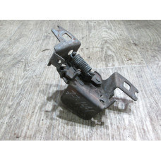  Замок капота к  Volkswagen  Golf,  1996