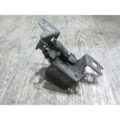  Замок капота к  Volkswagen  Golf,  1996