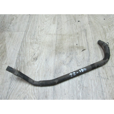 Патрубок радиатора к  Mitsubishi  Lancer,  1994