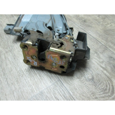  Замок двери задней правой к  Renault  Laguna,  1999