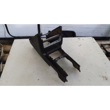  Консоль салона (кулисная часть) к  Audi  100,  1986