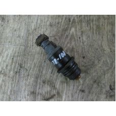  Форсунка к  Audi  80,  1994