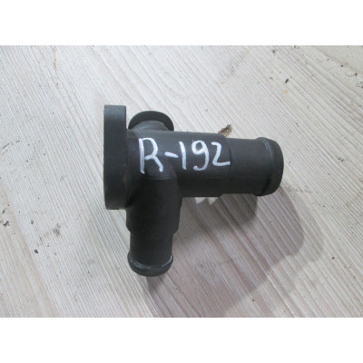  Фланец (тройник) системы охлаждения к  Audi  A4,  1997