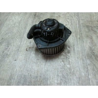  Моторчик печки к  Nissan  Sunny,  1993