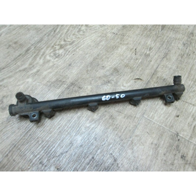  Топливная рампа к  Renault  Scenic,  1999