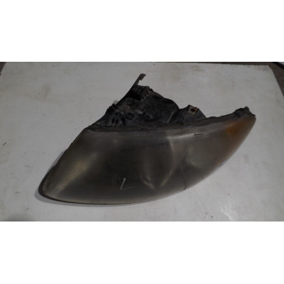  Фара левая к  Dodge  Grand Caravan,  2002