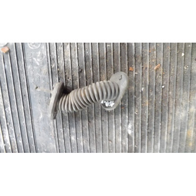  Гофра проводки багажника к  Dodge  Grand Caravan,  2002