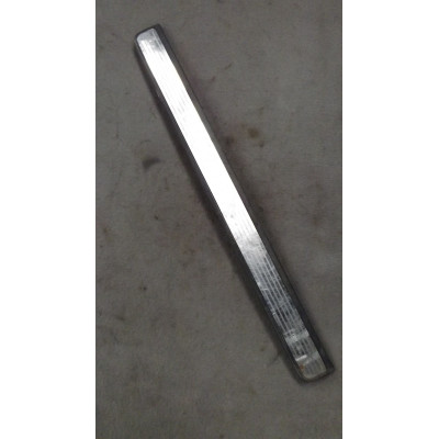 Накладка на порог к  Nissan  Primera,  1997