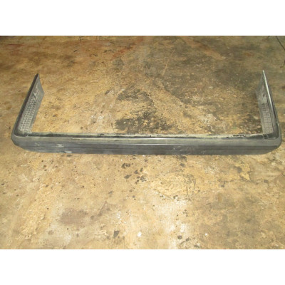 Бампер задний к  Audi  100,  1985