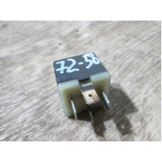  Реле (прочие) к  Volkswagen  Golf,  1995