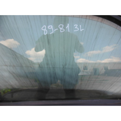  Стекло двери задней левой к  Ford  Mondeo,  1995