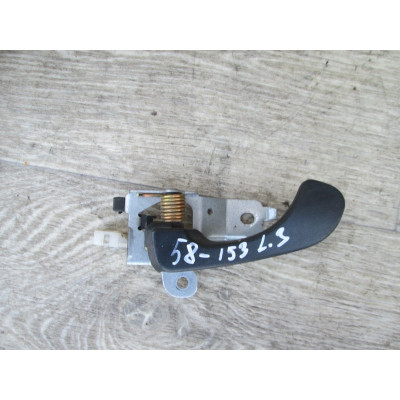 Ручка внутренняя задняя левая к  Mitsubishi  Carisma,  2000