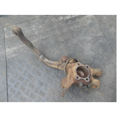  Кулак задний левый к  Mitsubishi  Galant,  1998