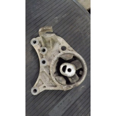  Кронштейн КПП к  Dodge  Grand Caravan,  2002