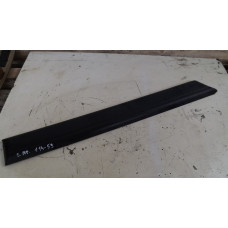  Накладка двери задней правой к  Audi  100,  1988