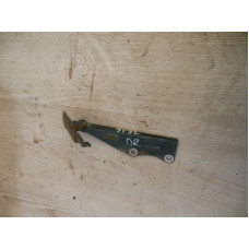  Петля капота правая к  Nissan  Primera,  1998