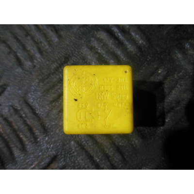  Реле (прочие) к  Alfa Romeo  146,  1999