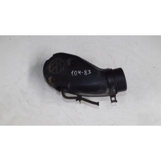  Корпус воздушного фильтра к  Volkswagen  Golf,  1994