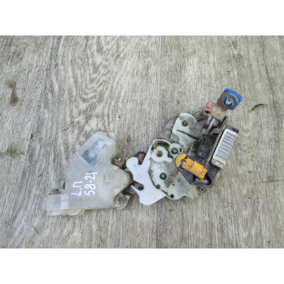  Замок двери передней левой к  Nissan  Almera,  2000