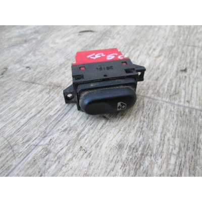  Ручка стеклоподъемника к  Renault  Laguna,  1996