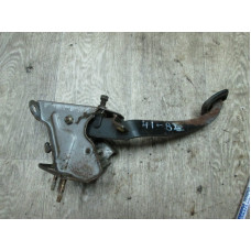  Педаль сцепления к  Nissan  Sunny,  1993