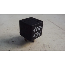  Реле (прочие) к  Audi  100,  1988