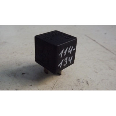  Реле (прочие) к  Audi  100,  1988