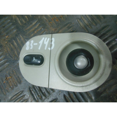  Фонарь салона (плафон) к  Renault  Laguna,  1998