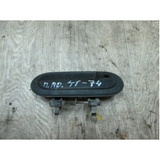  Ручка наружная передняя правая к  Nissan  Sunny,  1993