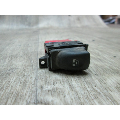  Кнопка стеклоподъемника к  Renault  Laguna,  1999