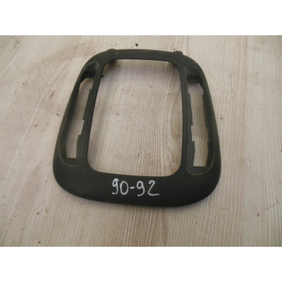  Консоль салона (кулисная часть) к  Opel  Vectra,  1998