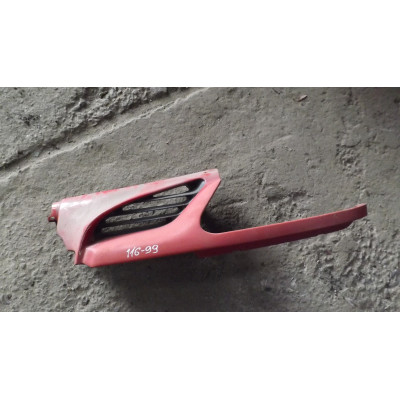  Решетка радиатора к  Renault  Megane,  1998