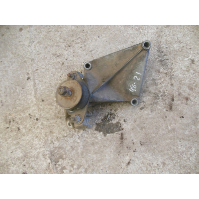  Кронштейн двигателя к  Renault  Megane,  1999