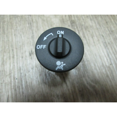  Кнопка (выключатель) к  Renault  Espace,  2005