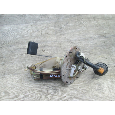  Колба в бак к  Mazda  323,  1998