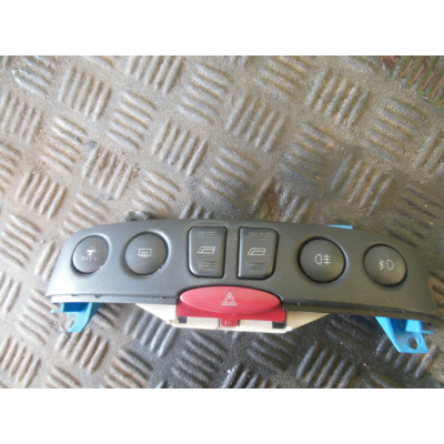  Блок управления стеклоподъемниками к  Fiat  Punto,  2001