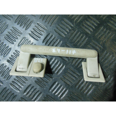  Ручка внутренняя потолочная к  Audi  100,  1989